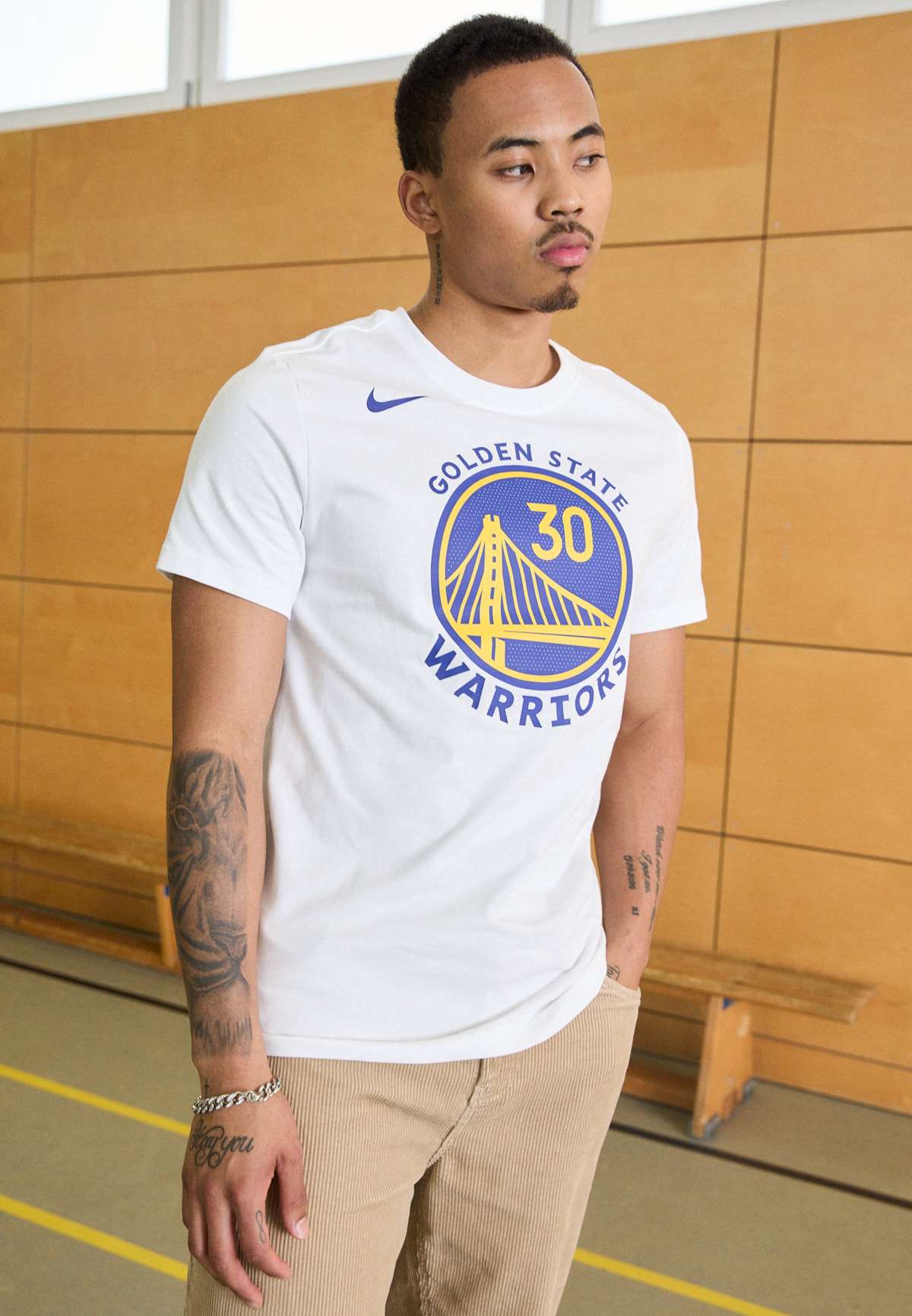 Футболка NBA GOLDEN STATE WARRIORS STEPH CURRY NAME AND NUMBER TEE