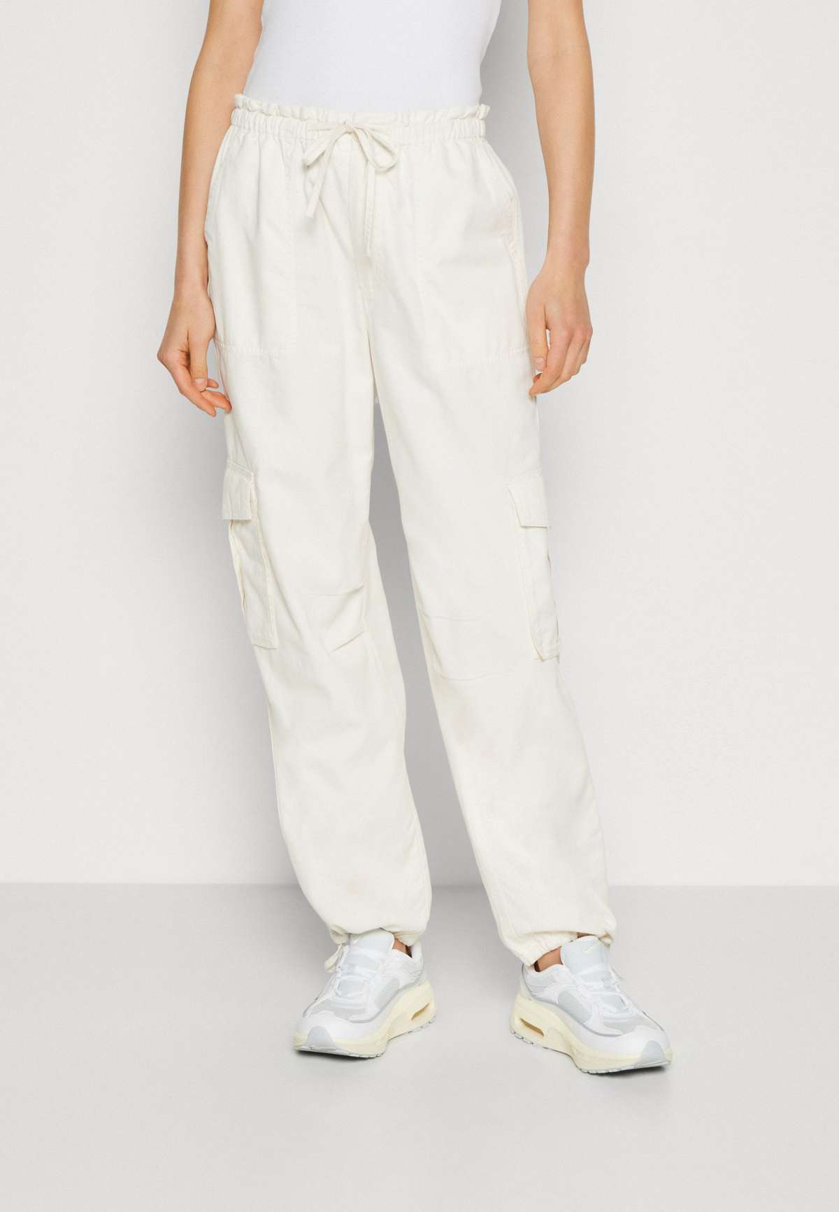 Брюки-карго TIE WAIST BAGGY PANT