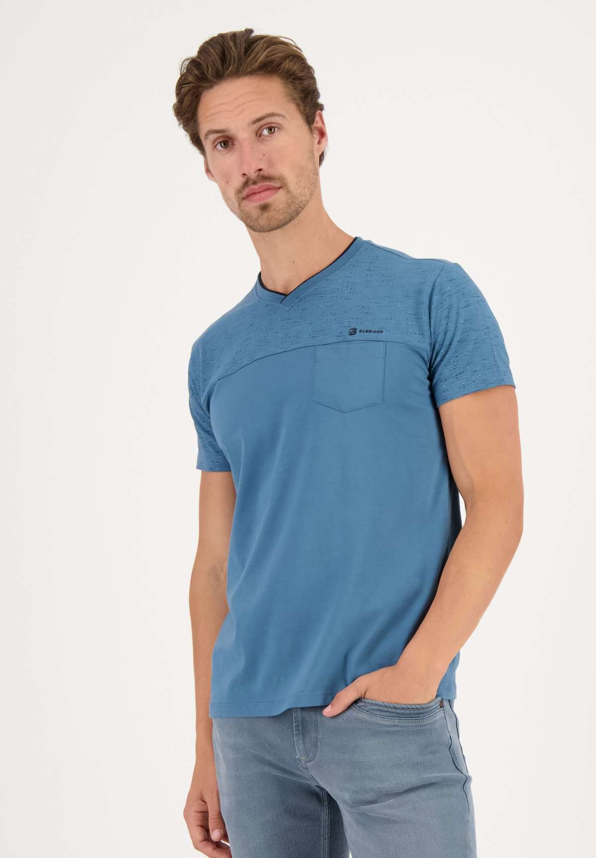 Футболка V NECK V NECK