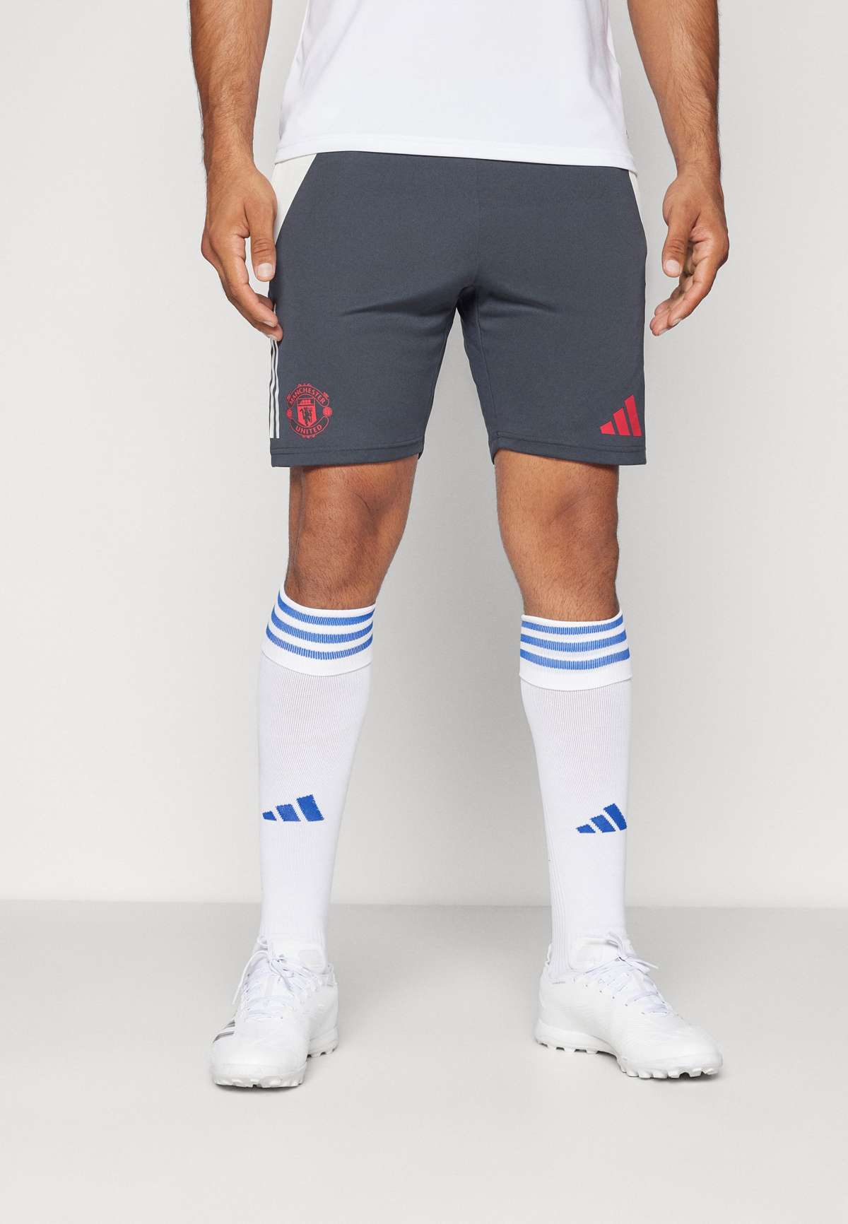 MANCHESTER UNITED TRAINING SHORT - Vereinsmannschaften MANCHESTER UNITED TRAINING SHORT