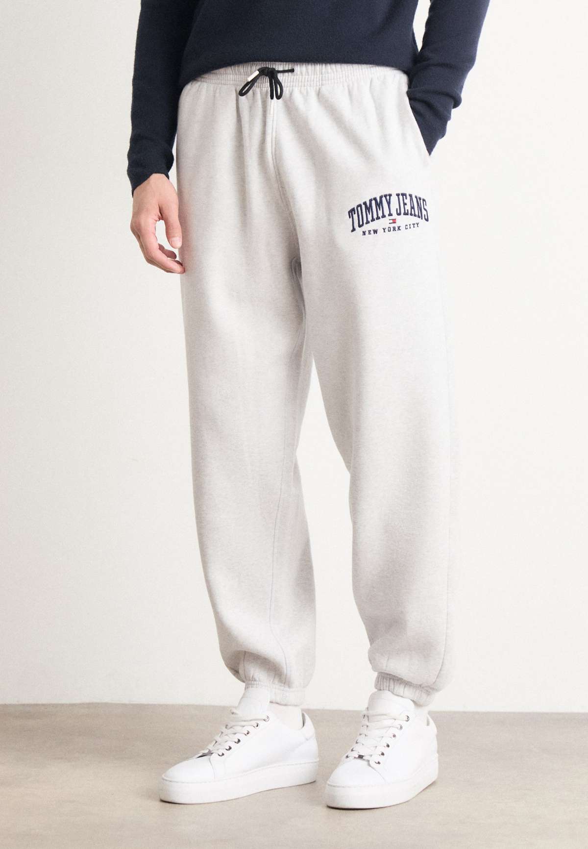 Брюки VARSITY SWEATPANTS