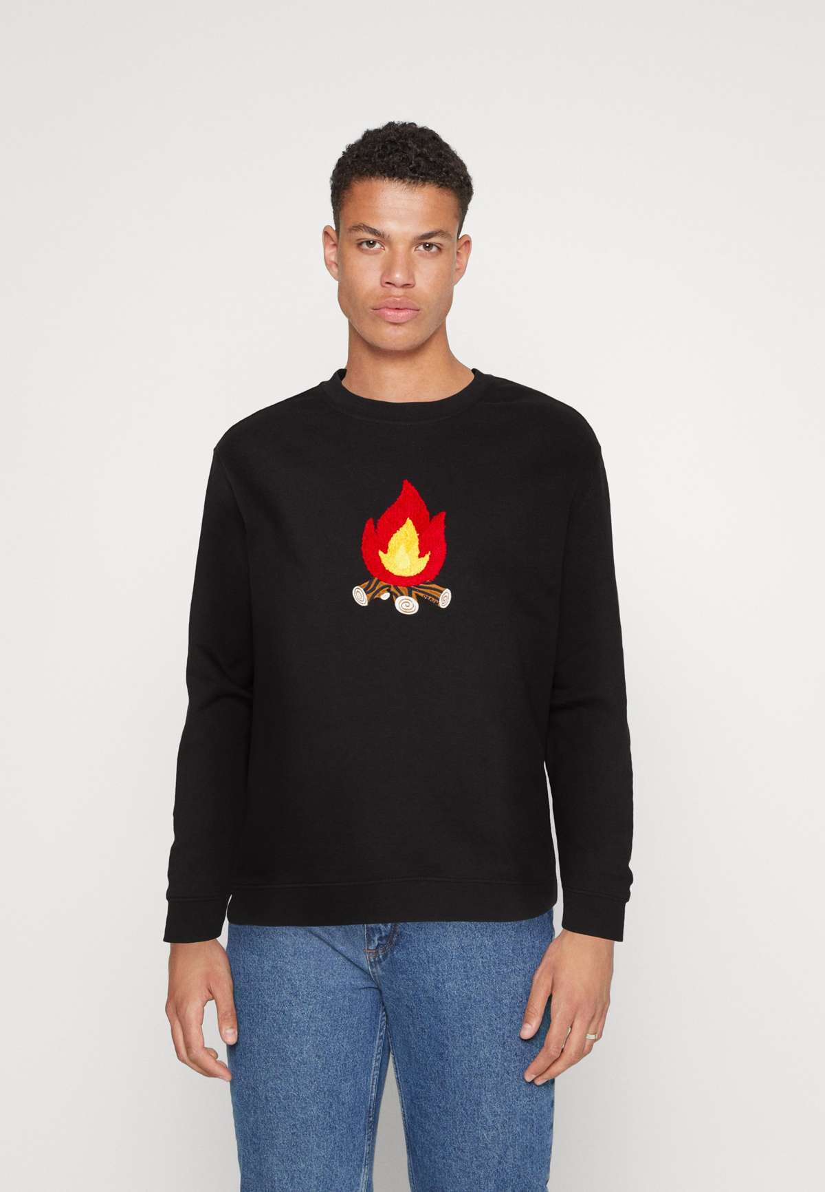 Кофта REG CAMP CREW NECK