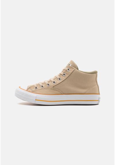 Сникеры CHUCK TAYLOR ALL STAR MALDEN STREET UNISEX