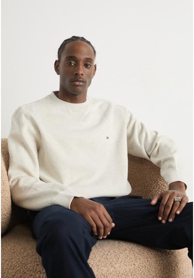 Кофта ESSENTIAL CREWNECK