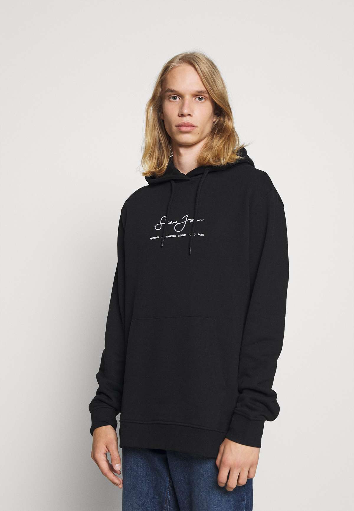 Кофта CLASSIC LOGO ESSENTIAL HOODIE