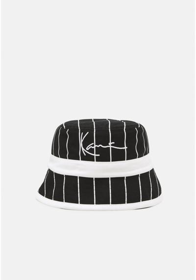 Шляпа SIGNATURE REVERSIBLE BLOCK BUCKET HAT UNISEX