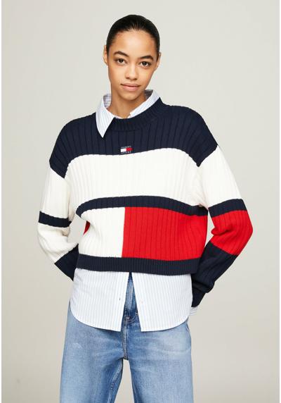 Пуловер BADGE COLOUR-BLOCKED CROPPED FIT BADGE COLOUR-BLOCKED CROPPED FIT