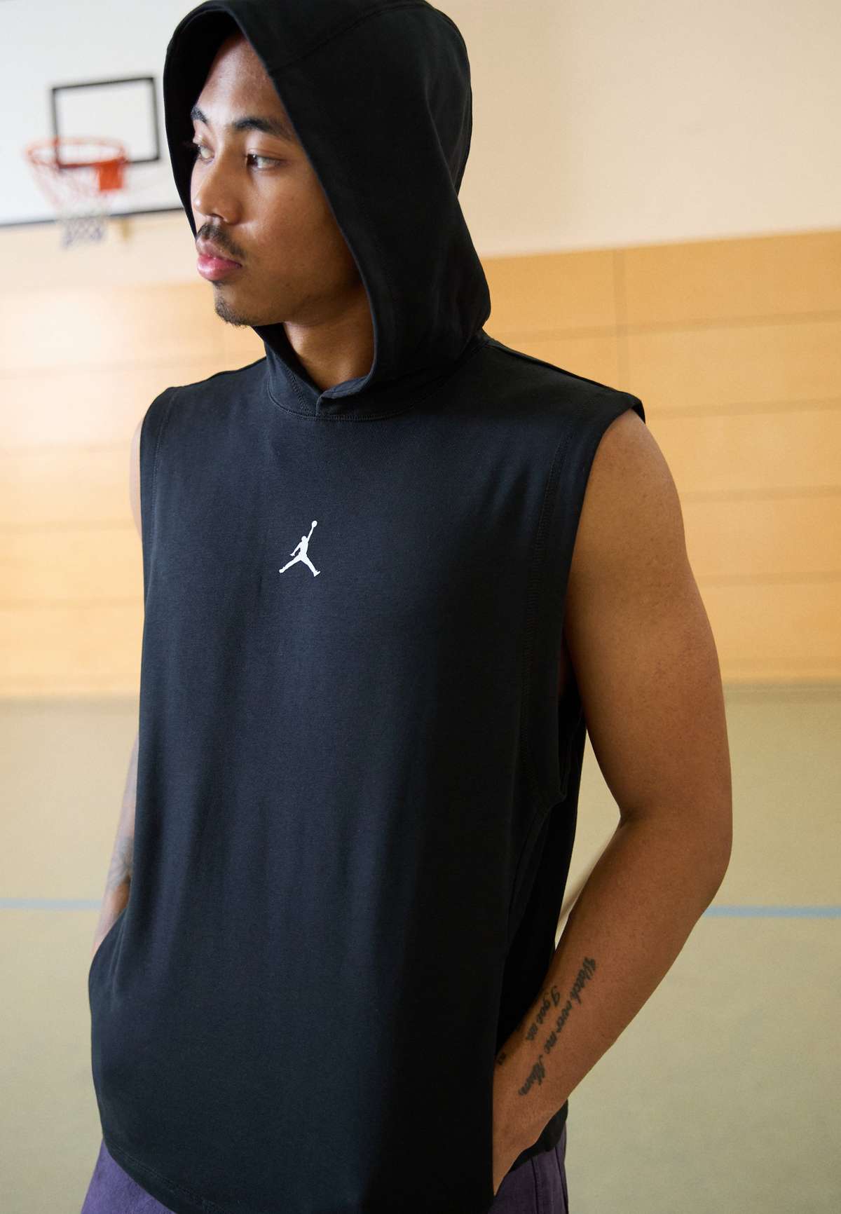 Топ SPORT SLEEVELESS HOODIE