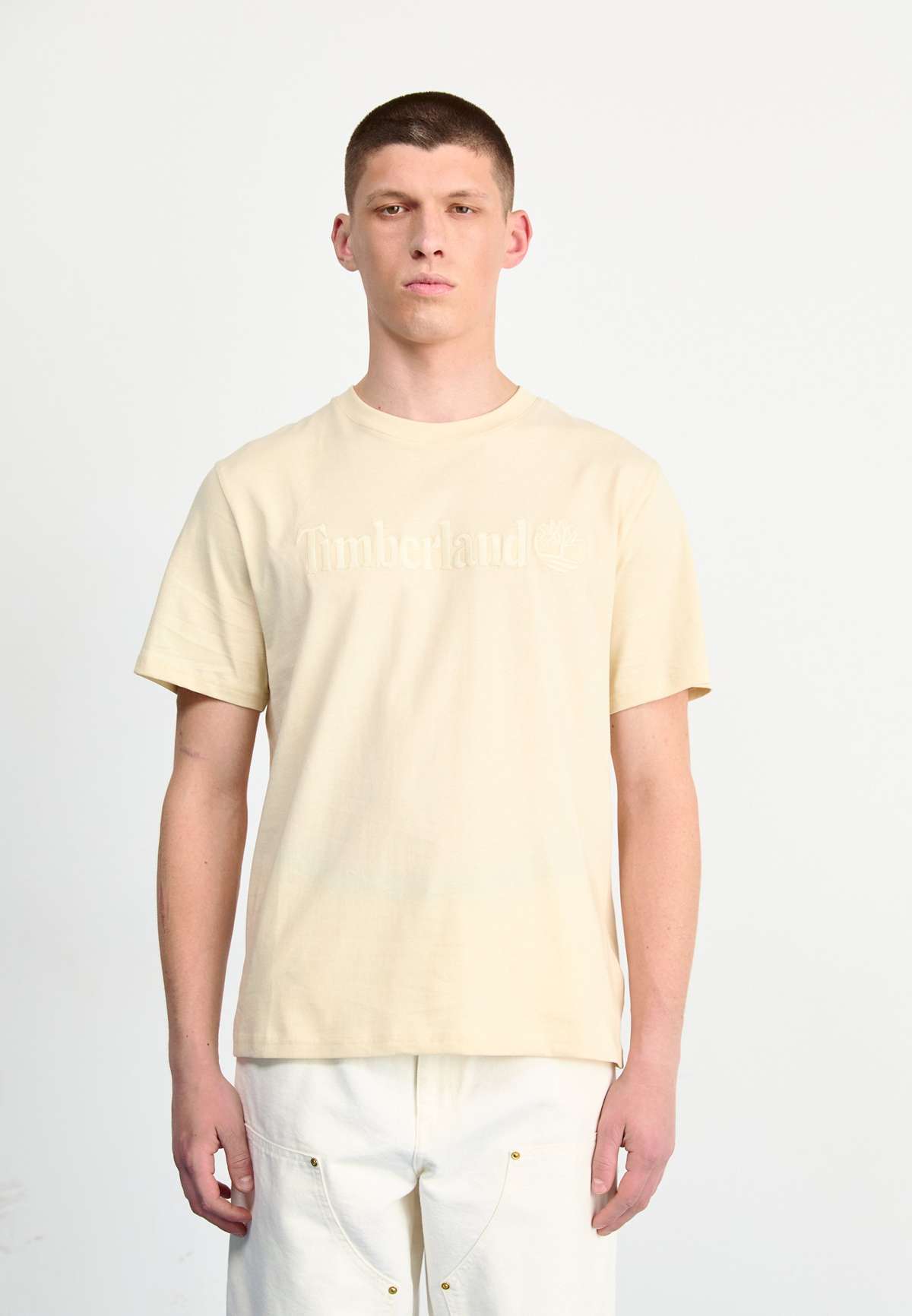 Футболка EMBROIDERY TONAL TEE