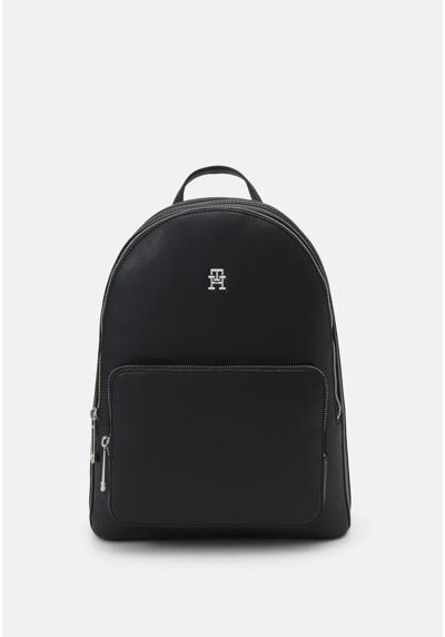 Рюкзак ESSENTIAL BACKPACK