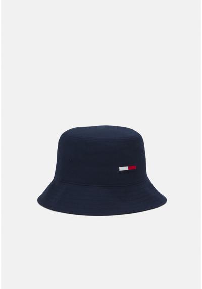 Шляпа FLAG BUCKET HAT