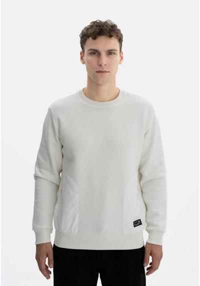 Кофта CREW NECK POCKET DETAILED