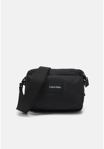 Сумка MUST T CAMERA BAG UNISEX