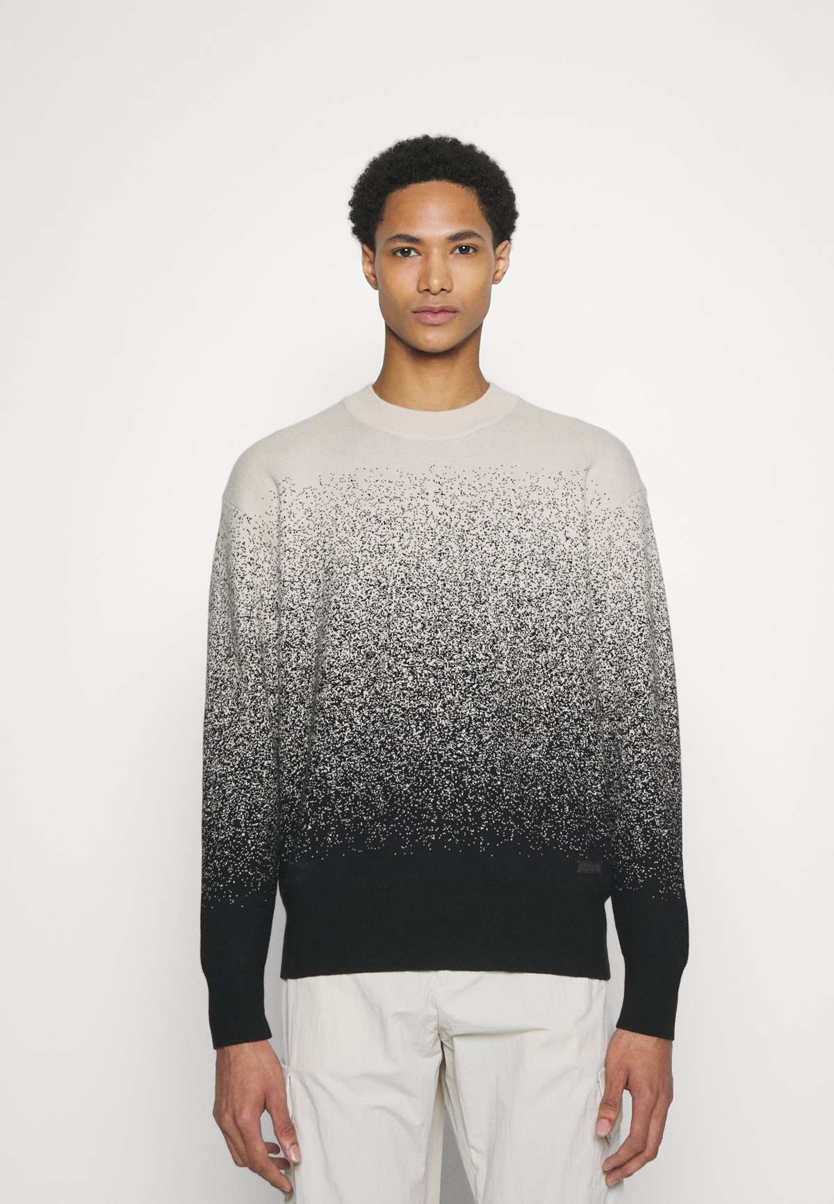 Пуловер OMBRE SWEATER