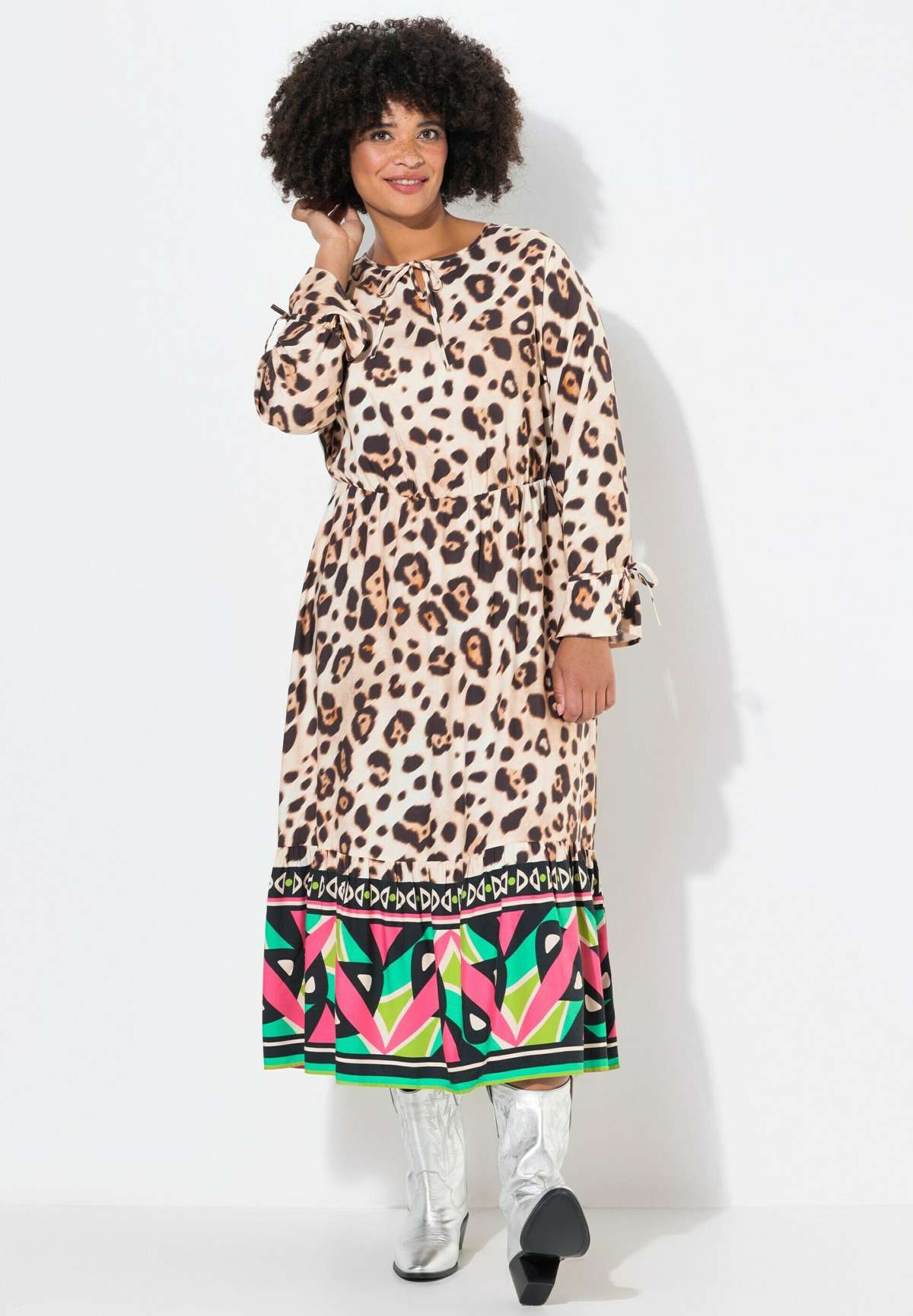 Платье A-LINE LEOPARD PATTERN HEM