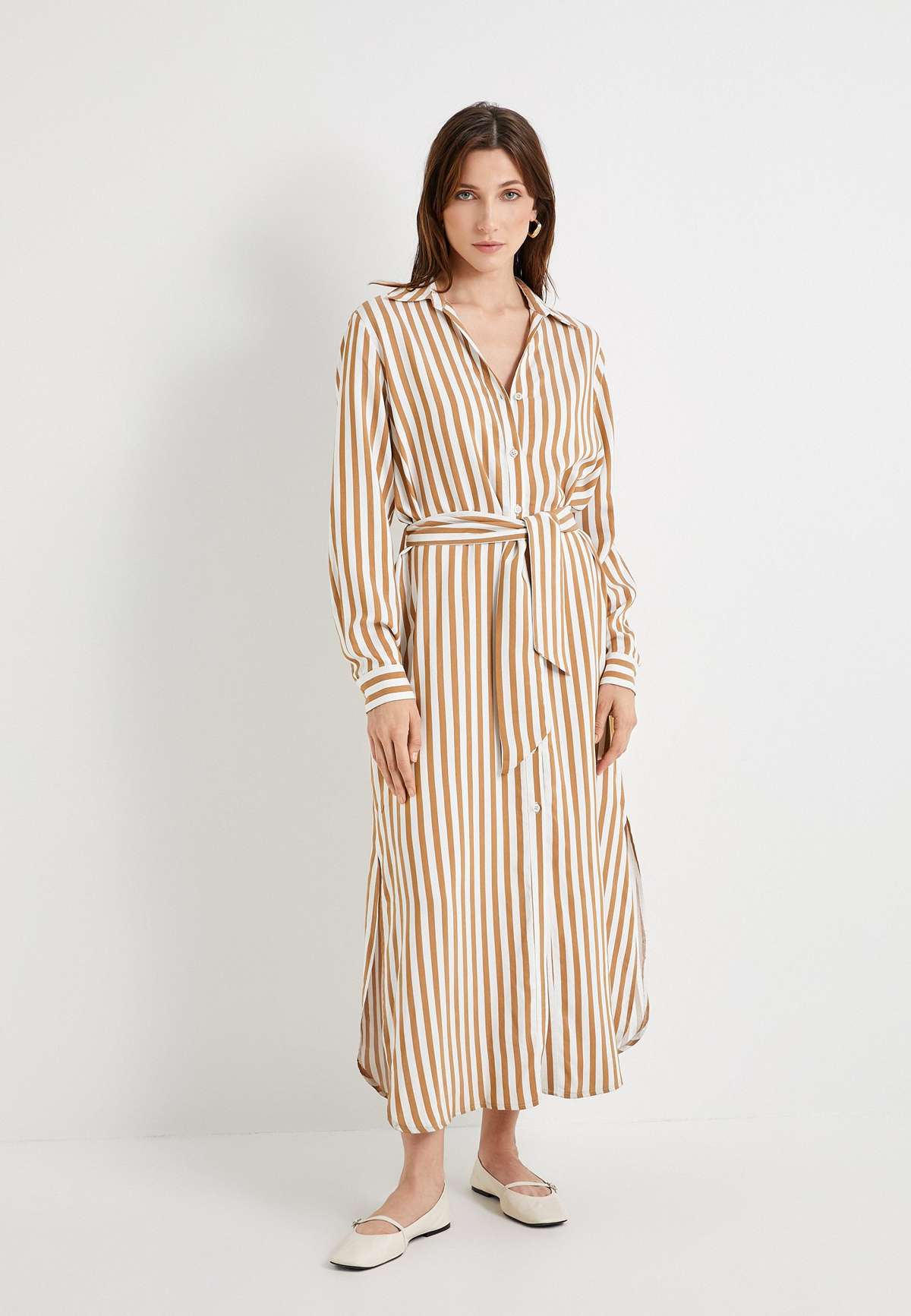Платье BUTTONED LONG SLEEVE BELTED