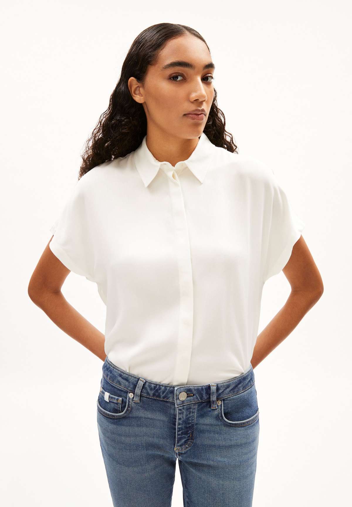 Блуза-рубашка LARISAANA