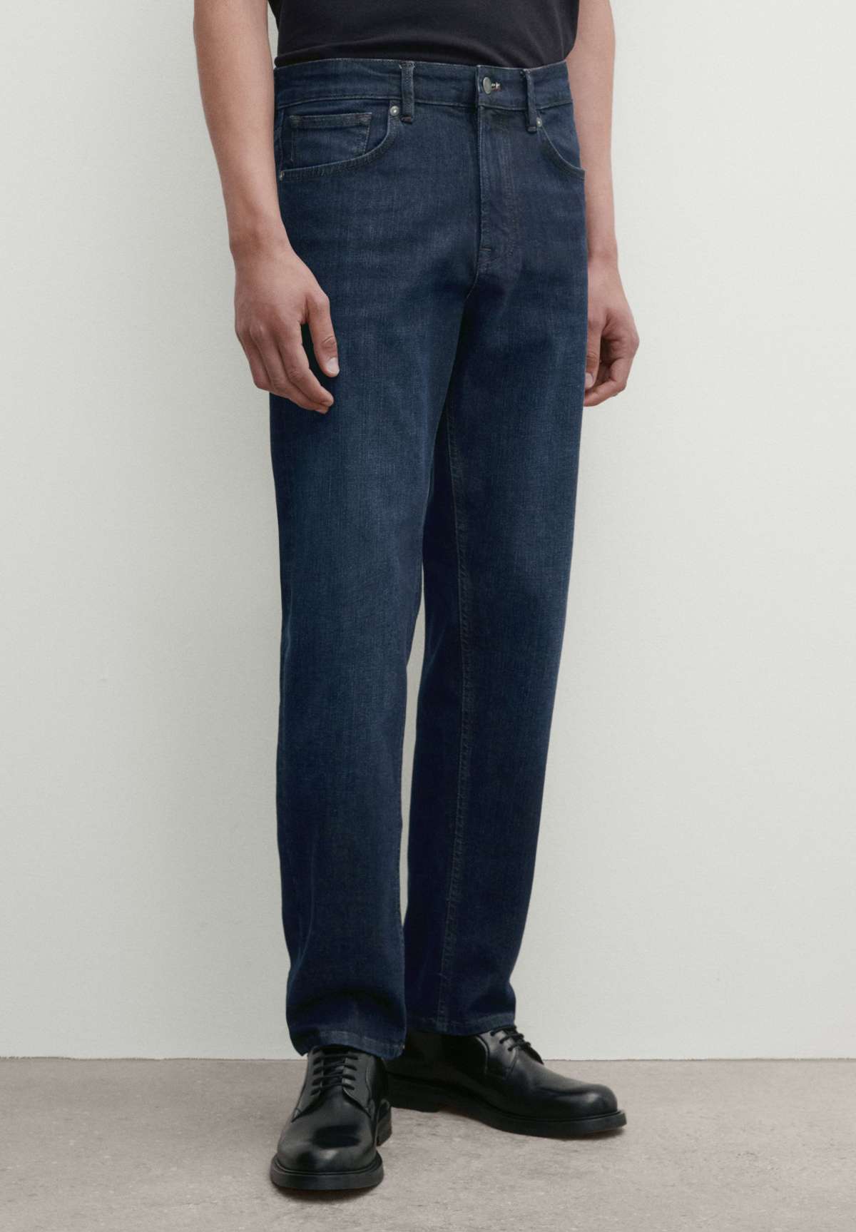 Брюки TAPERED-FIT ENZYME WASH