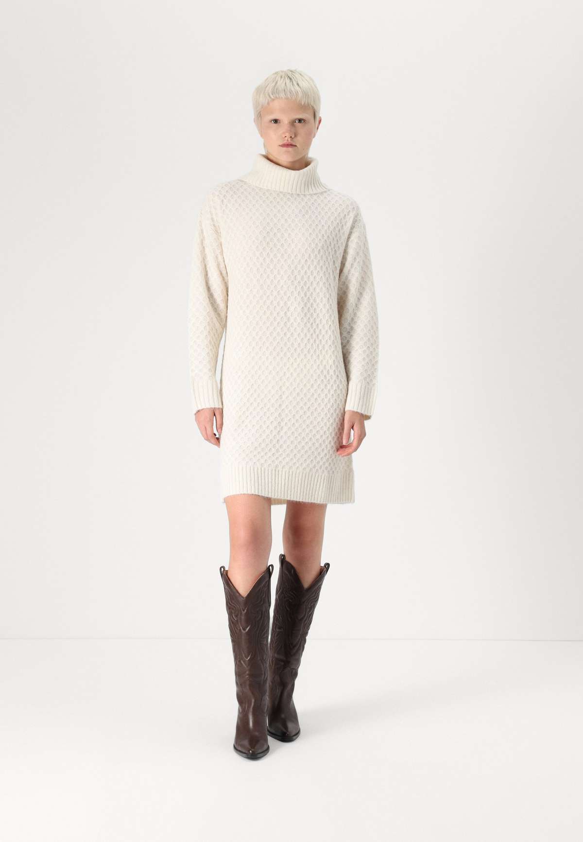 Трикотажное платье JDYBIGUM COWL NECK DRESS