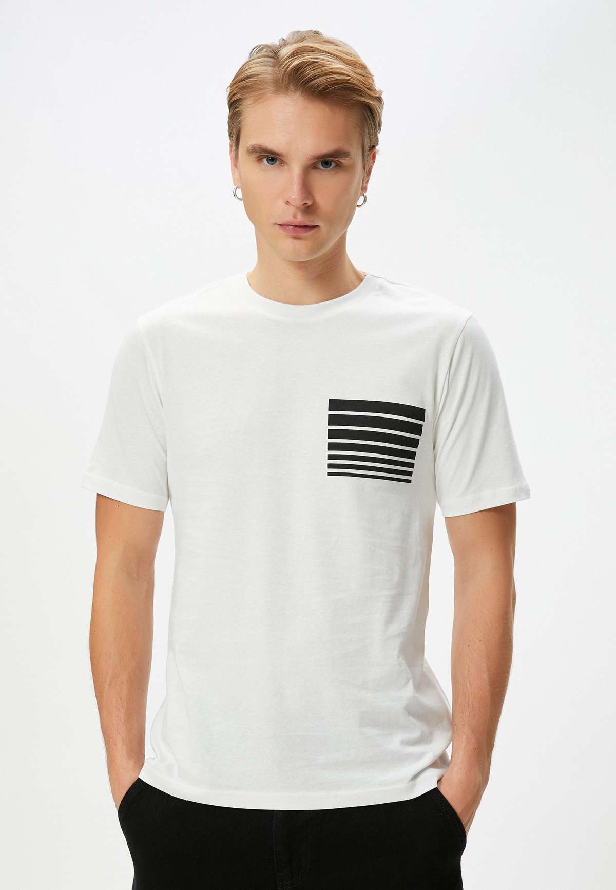 Футболка STRIPED CREW NECK SLIM FIT