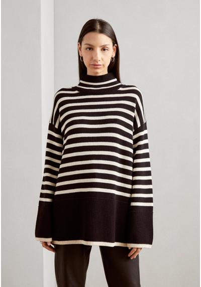 Пуловер LONGSLEEVE STAND UP COLLAR STRIPE