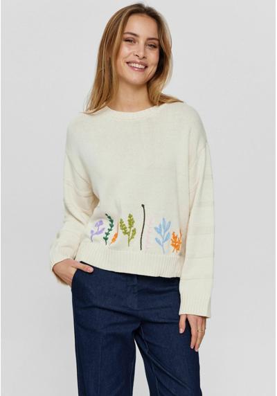 Пуловер NUANINE