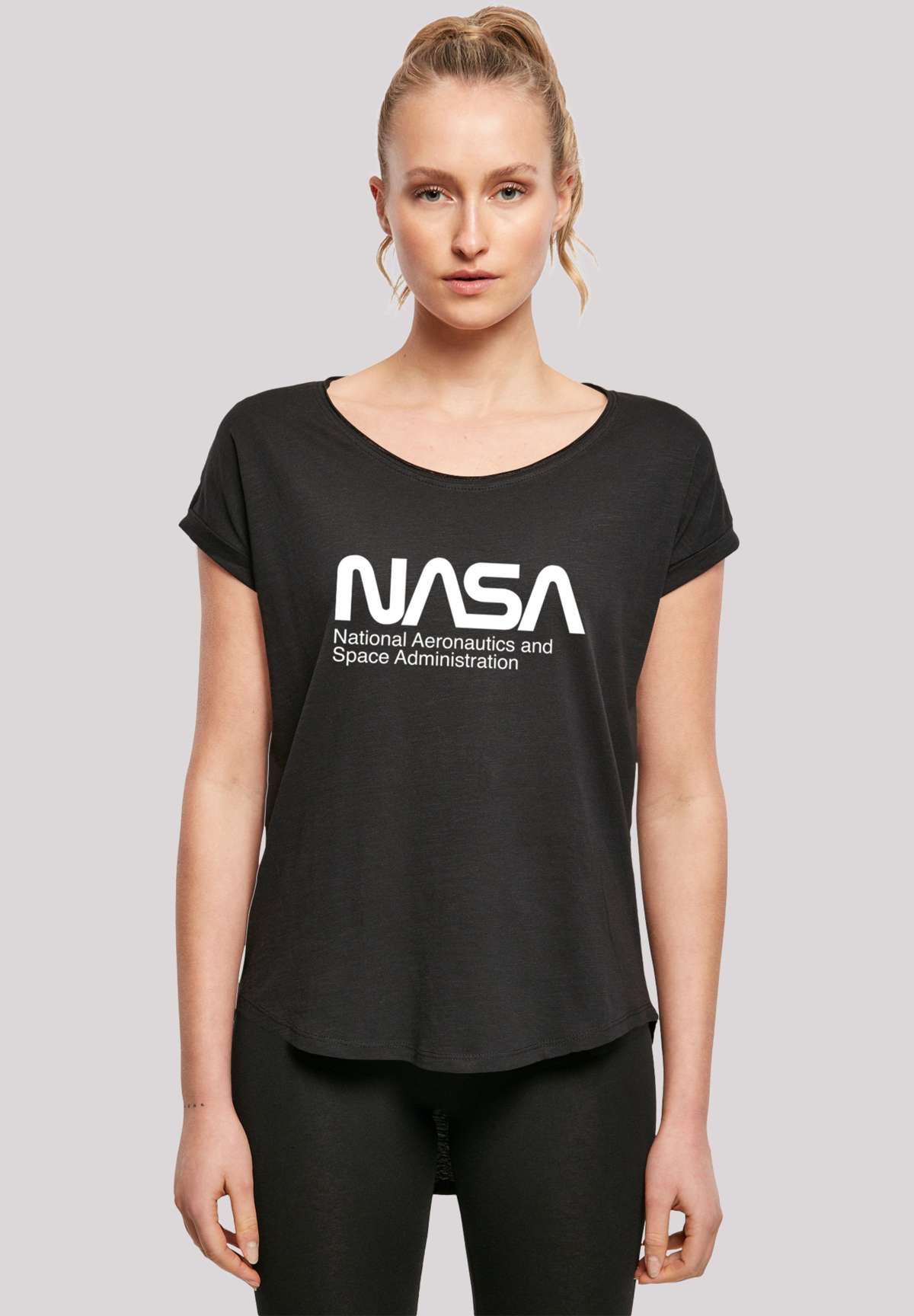 Футболка 'NASA AERONAUTICS AND SPACE'