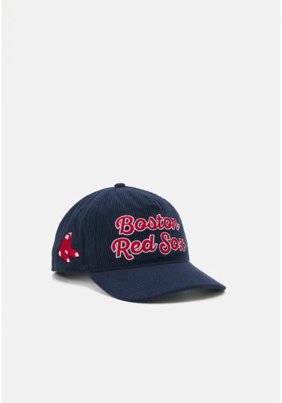 Кепка MLB BOSTON RED SOX CHAINSCRIPT HITCH UNISEX