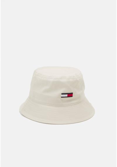 Шляпа ELONGATED FLAG BUCKET UNISEX