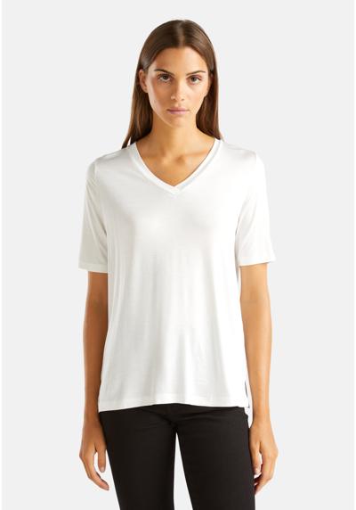 Футболка V-NECK IN STRETCH