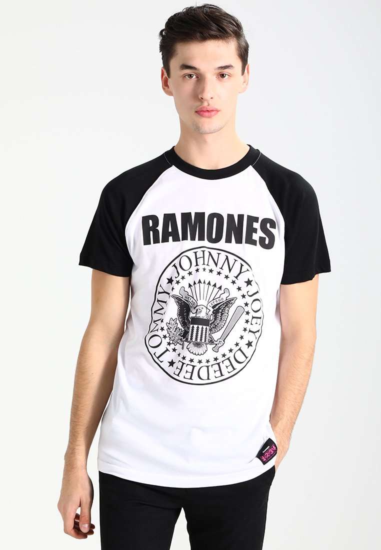 Футболка RAMONES