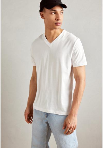 Футболка V-NECK REGULAR FIT