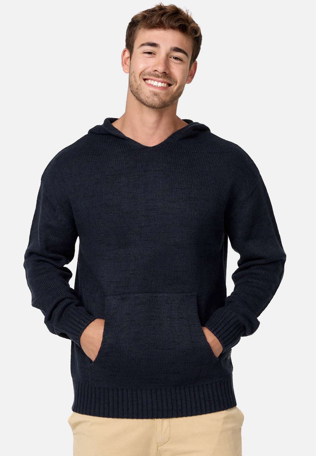Пуловер LEDGER