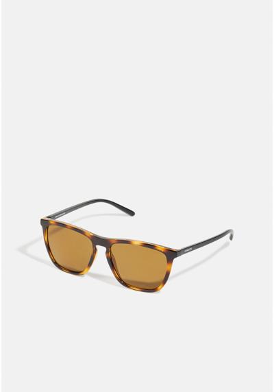 Солнцезащитные очки FRY