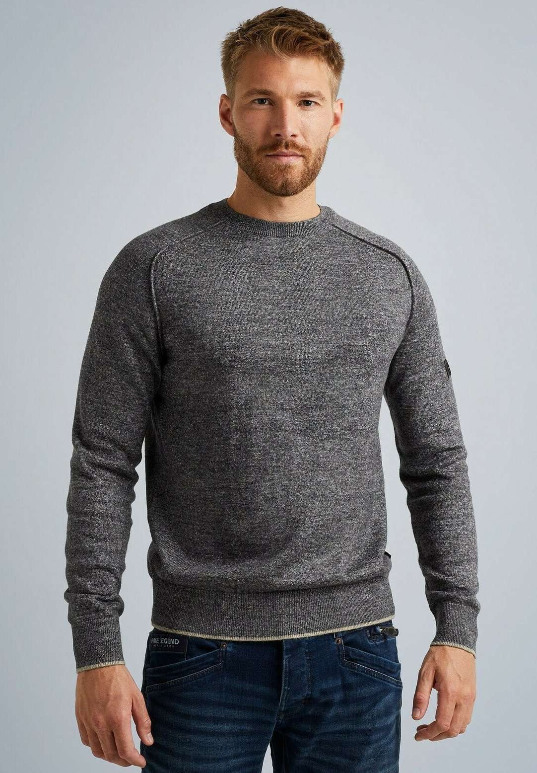 Пуловер MIT BADGE