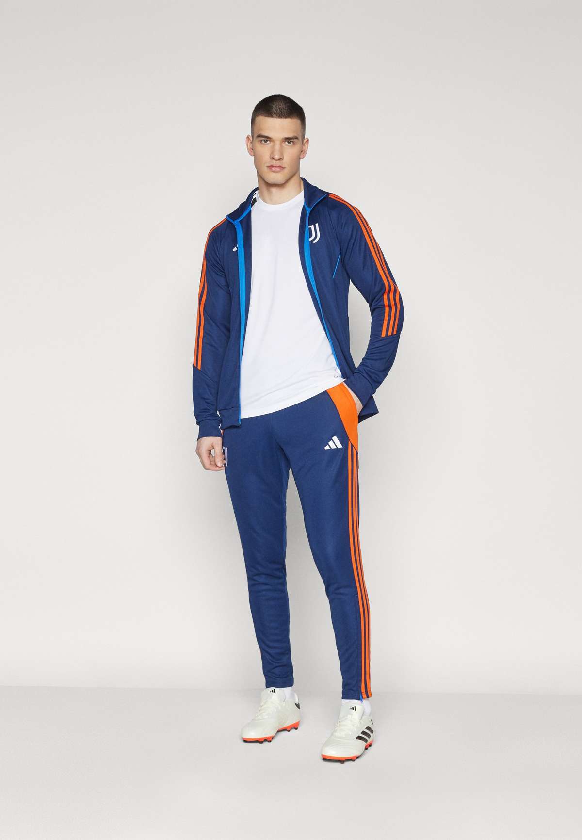 Спортивный костюм JUVENTUS TURIN TRACK SUIT