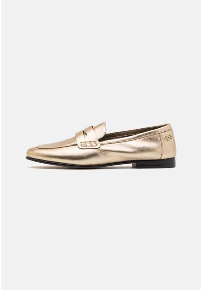 Ботинки ESSENTIAL LOAFER