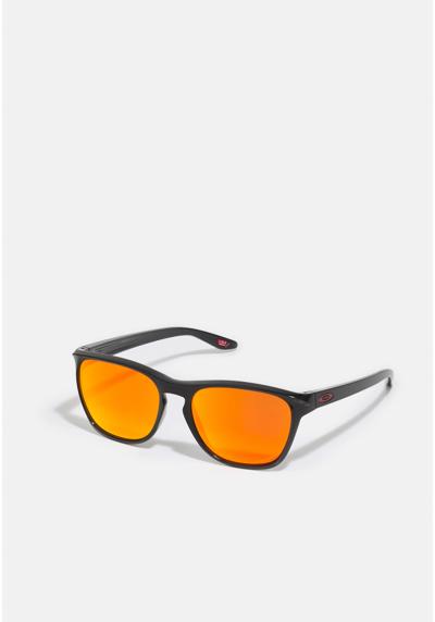 Солнцезащитные очки MANORBURN UNISEX