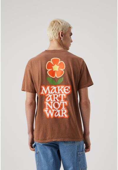 Футболка MAKE ART NOT WAR UNISEX