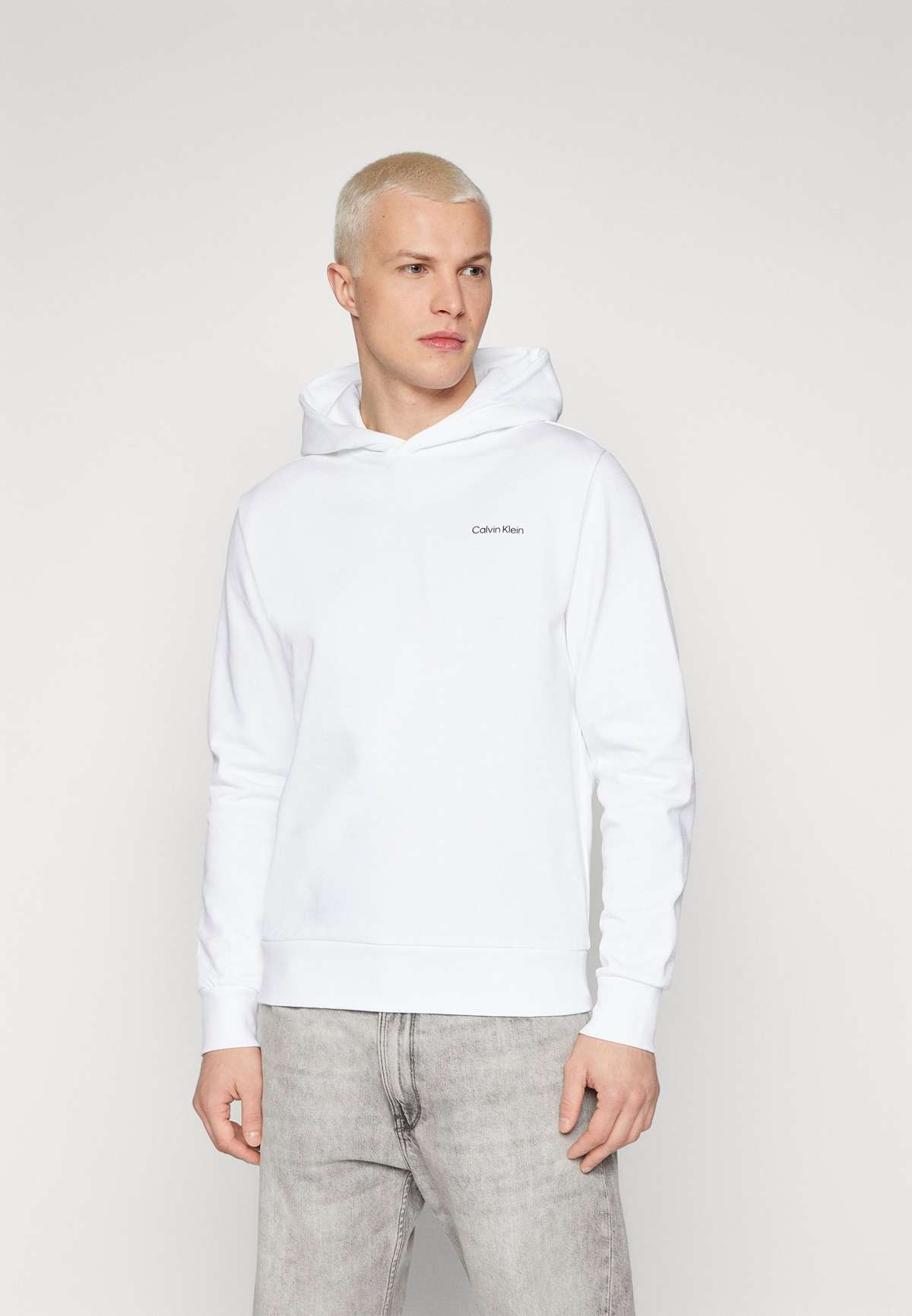 Пуловер ANGLED BACK LOGO HOODIE